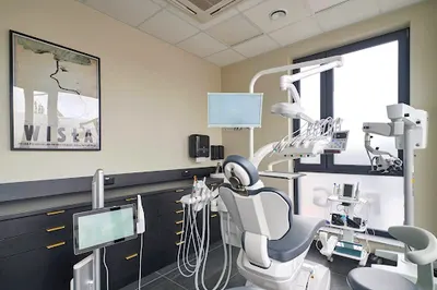 Medicover Stomatologia Toruń Dentysta Ortodonta Implanty Bonding Raty 0%